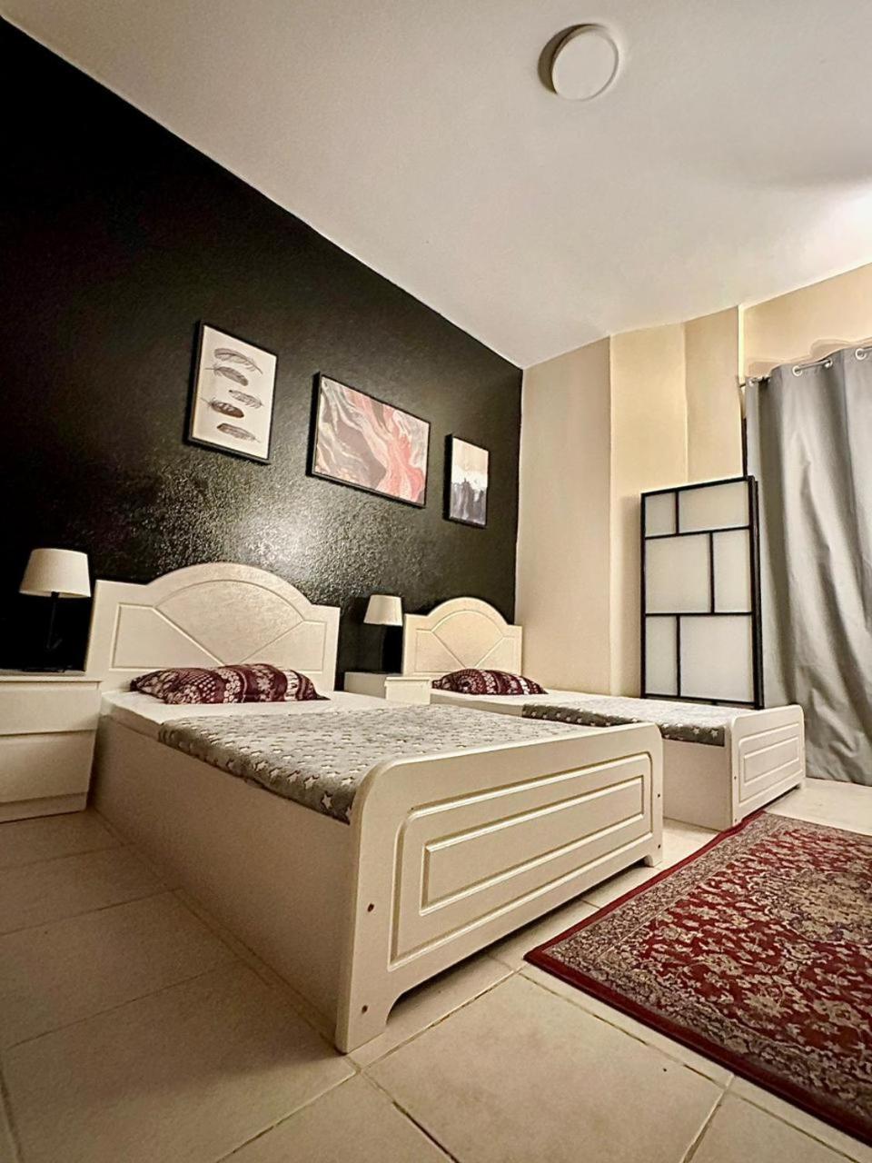 Backpackers Dubai