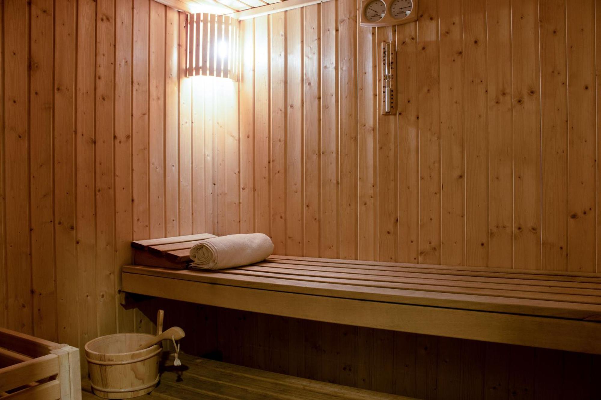 Aparthotel Savoy Park 3*