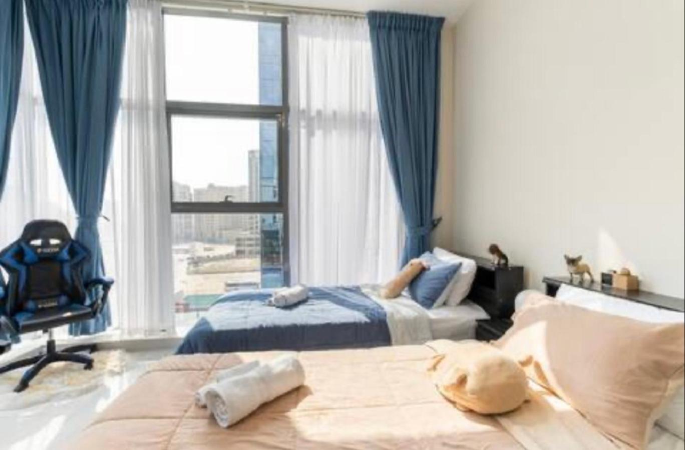 Bright & Cozy, Near Metro & Downtown, Pool, Gym
