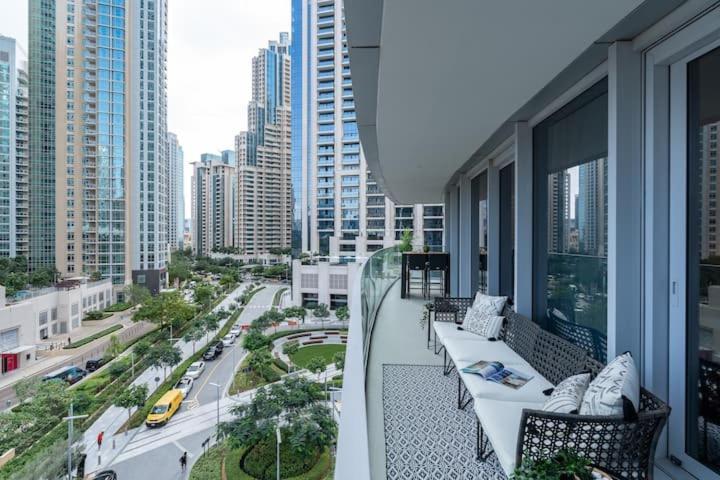 Vogue Downtown - Opera Grand - Burj Khalifa & Fountain Views Apartment