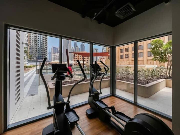 Vogue Downtown - Bellevue Towers