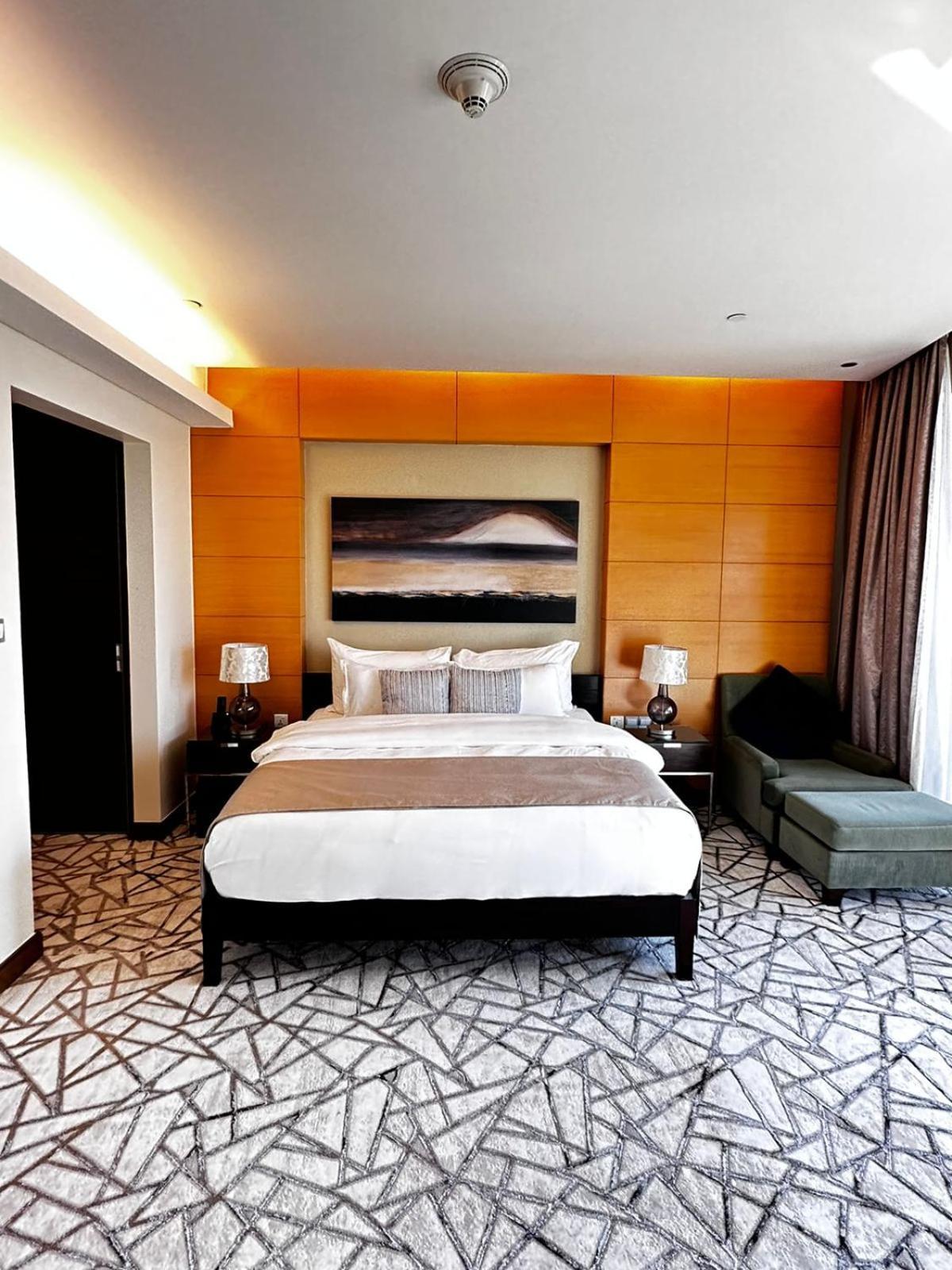 Apartment Mall Fashion Avenue Burj Khalifa View Residence- Formerly Address Mall *