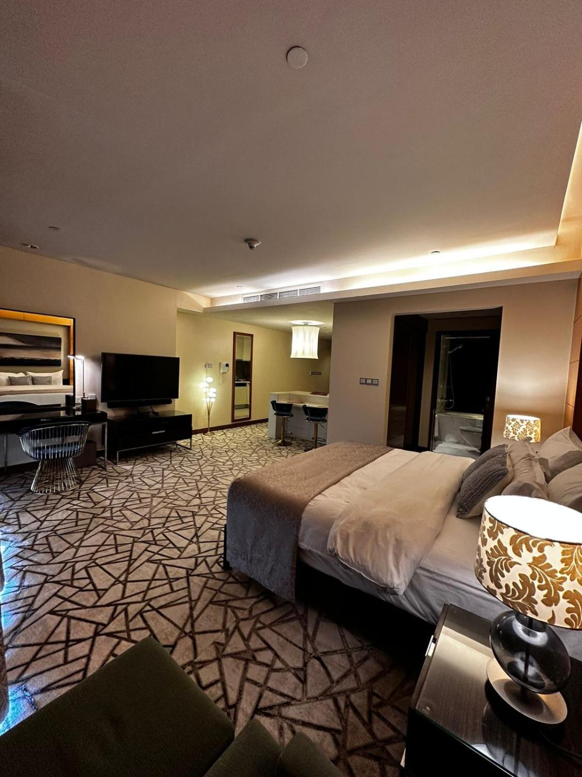 Apartment Mall Fashion Avenue Burj Khalifa View Residence- Formerly Address Mall *