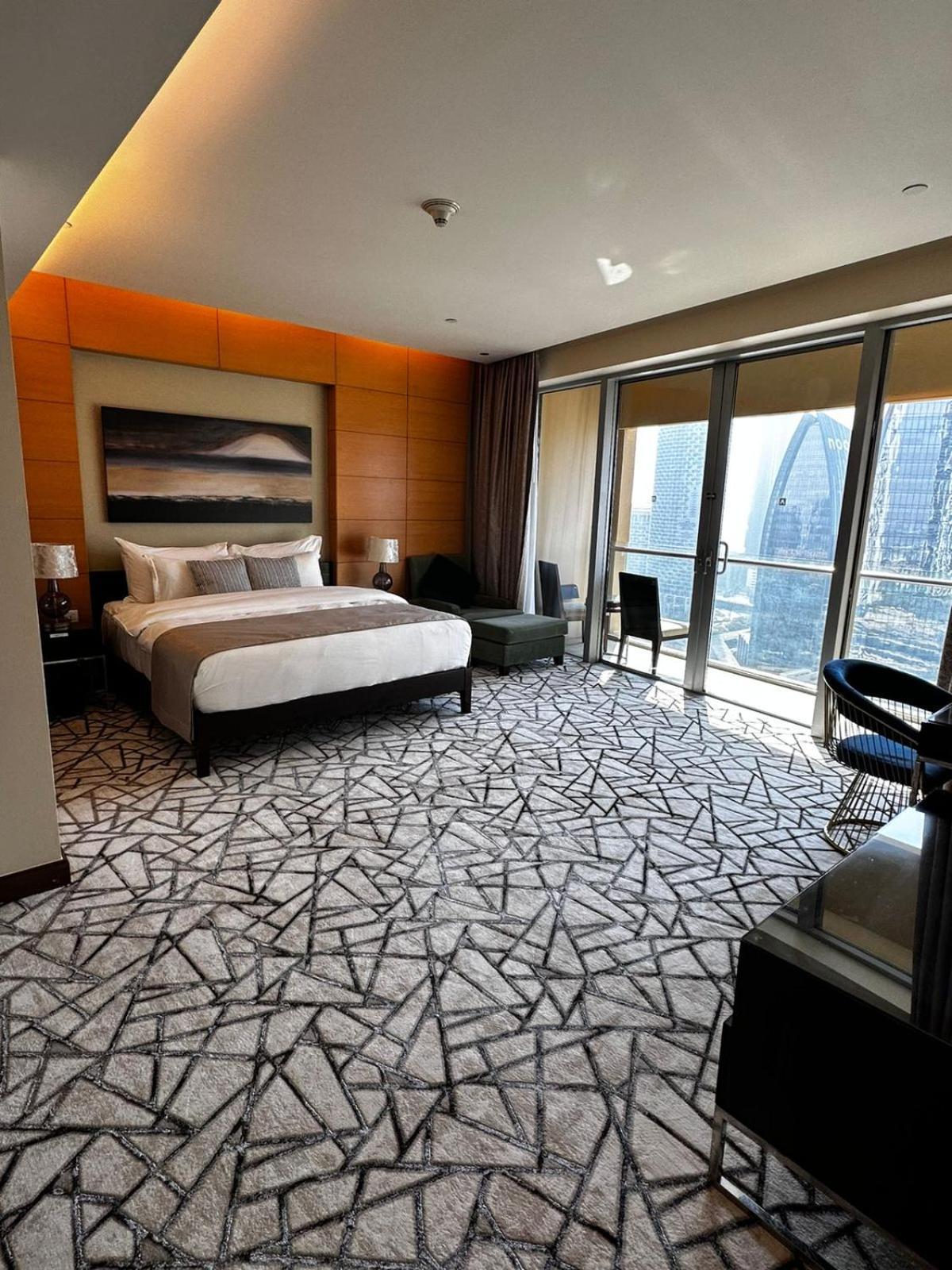 Mall Fashion Avenue Burj Khalifa View Residence- Formerly Address Mall Apartment Dubai