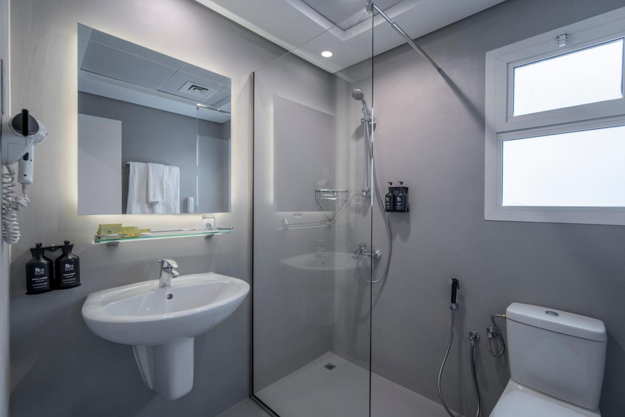 Rose Garden - Al Barsha, Near Metro Station 3*