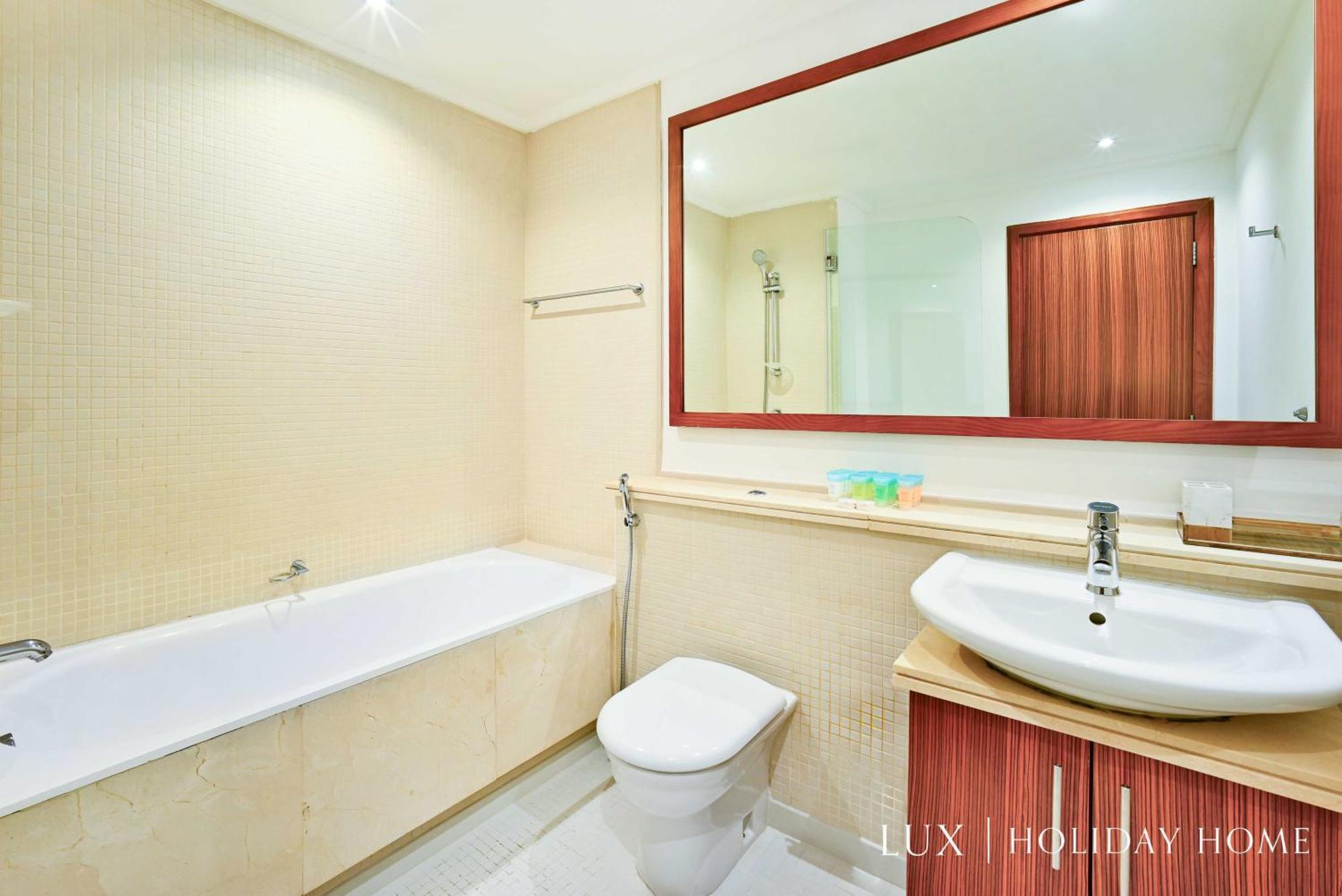 Lux Marina Promenade 2 Bedroom Prime Location Apt