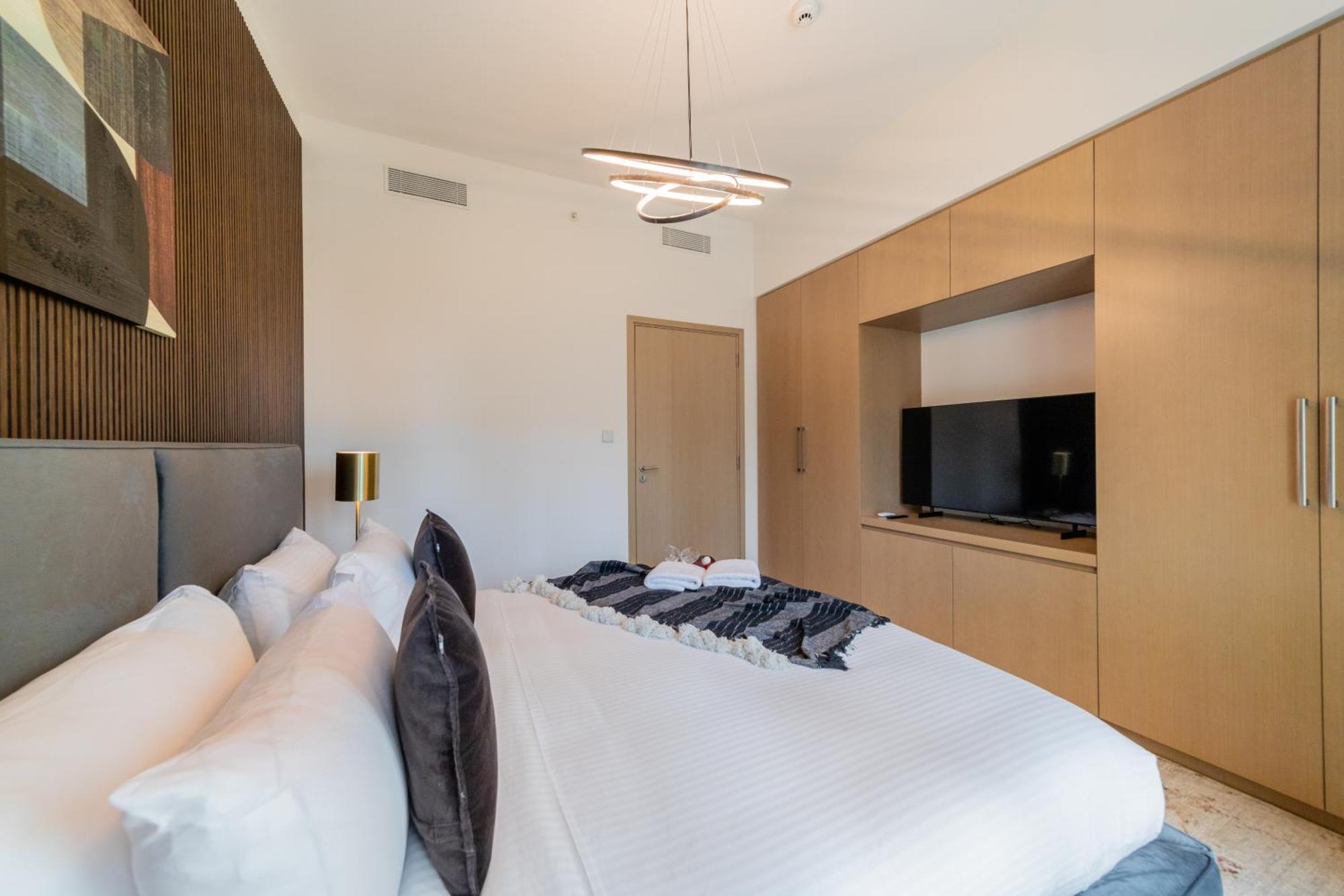 Eden's Homes & - Burj Royale Apartment *