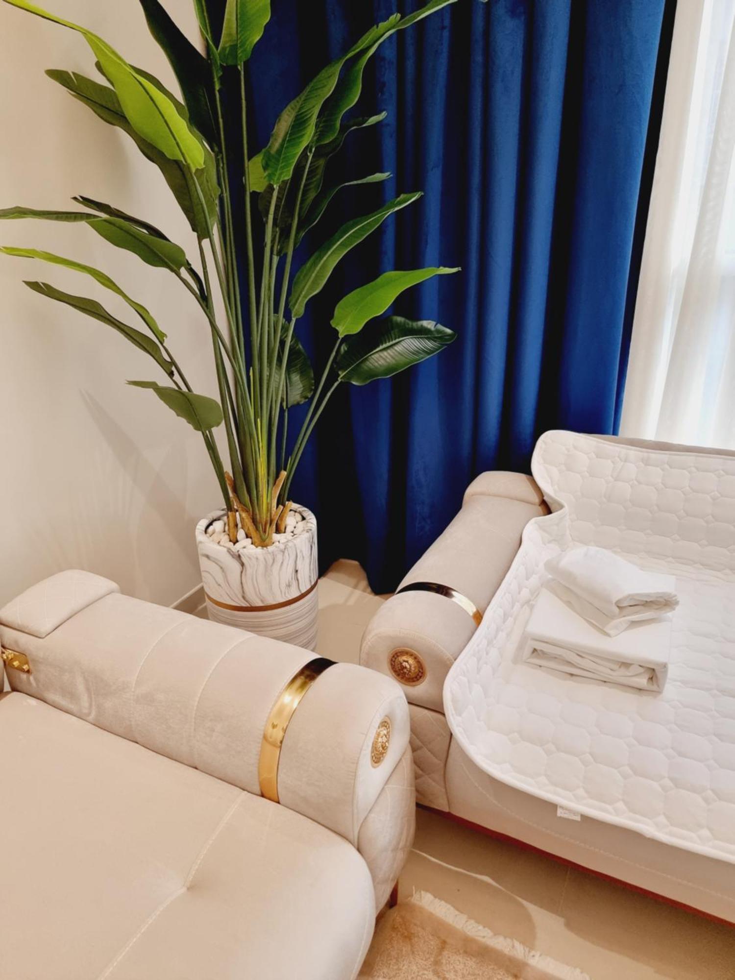 Apartment Dunya Tower Luxury And 2 Min Walk To Mall And Burj Khalifa In Heart Of Downtown *