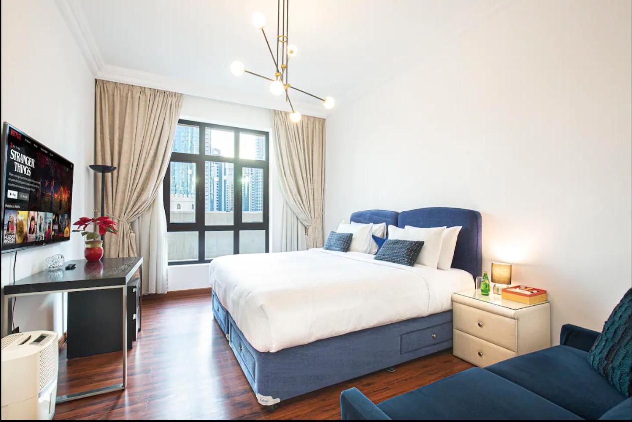 Tranquil Oasis- 2bedroom, Connected To Mall Daire