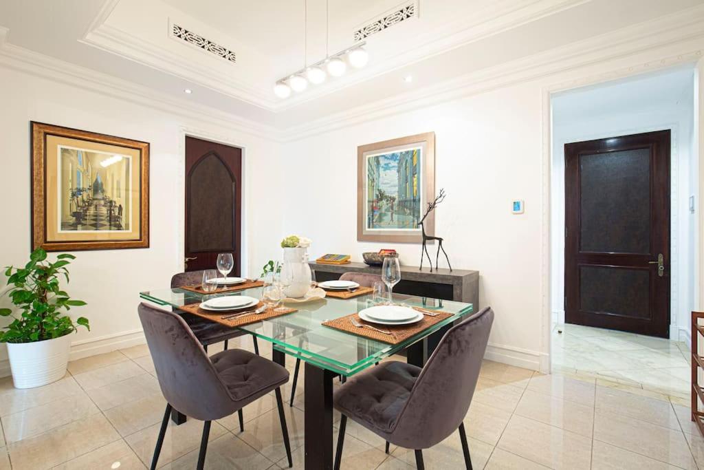 Tranquil Oasis- 2bedroom, Connected To Mall Daire Dubai