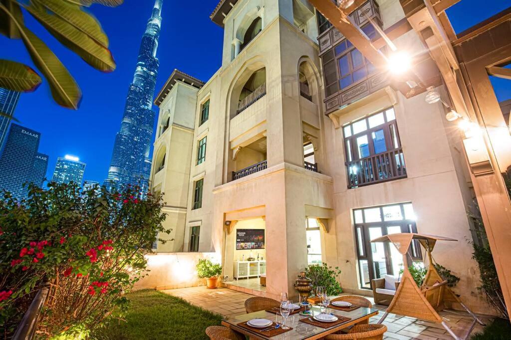 Daire Tranquil Oasis- 2bedroom, Connected To Mall *
