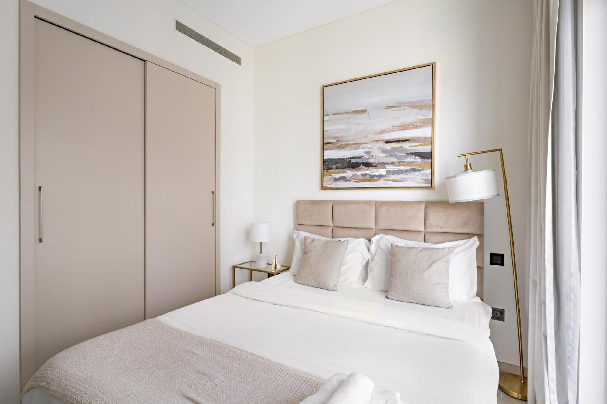 Beautiful 2 Bedroom Next To Business Bay - Sobha Creek Vista *
