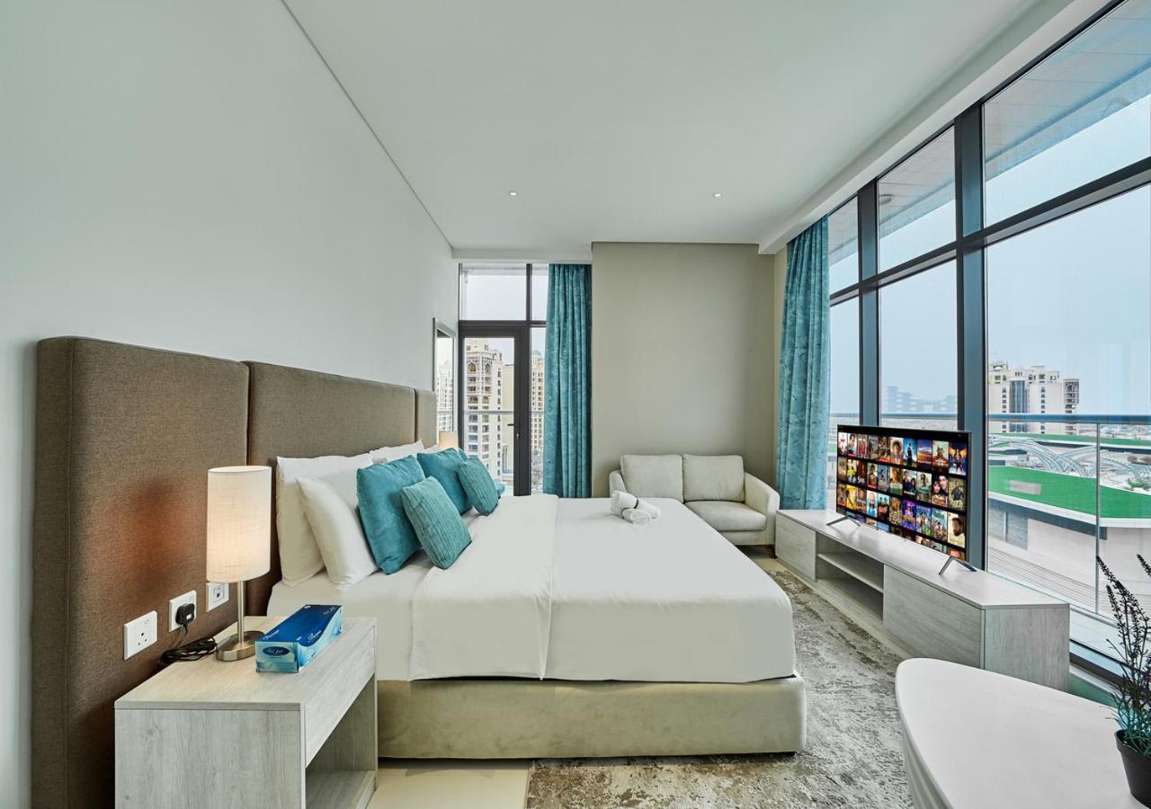 Apartment First Class In Seven Palm With Direct Access To The West Palm And Nakheel Mall