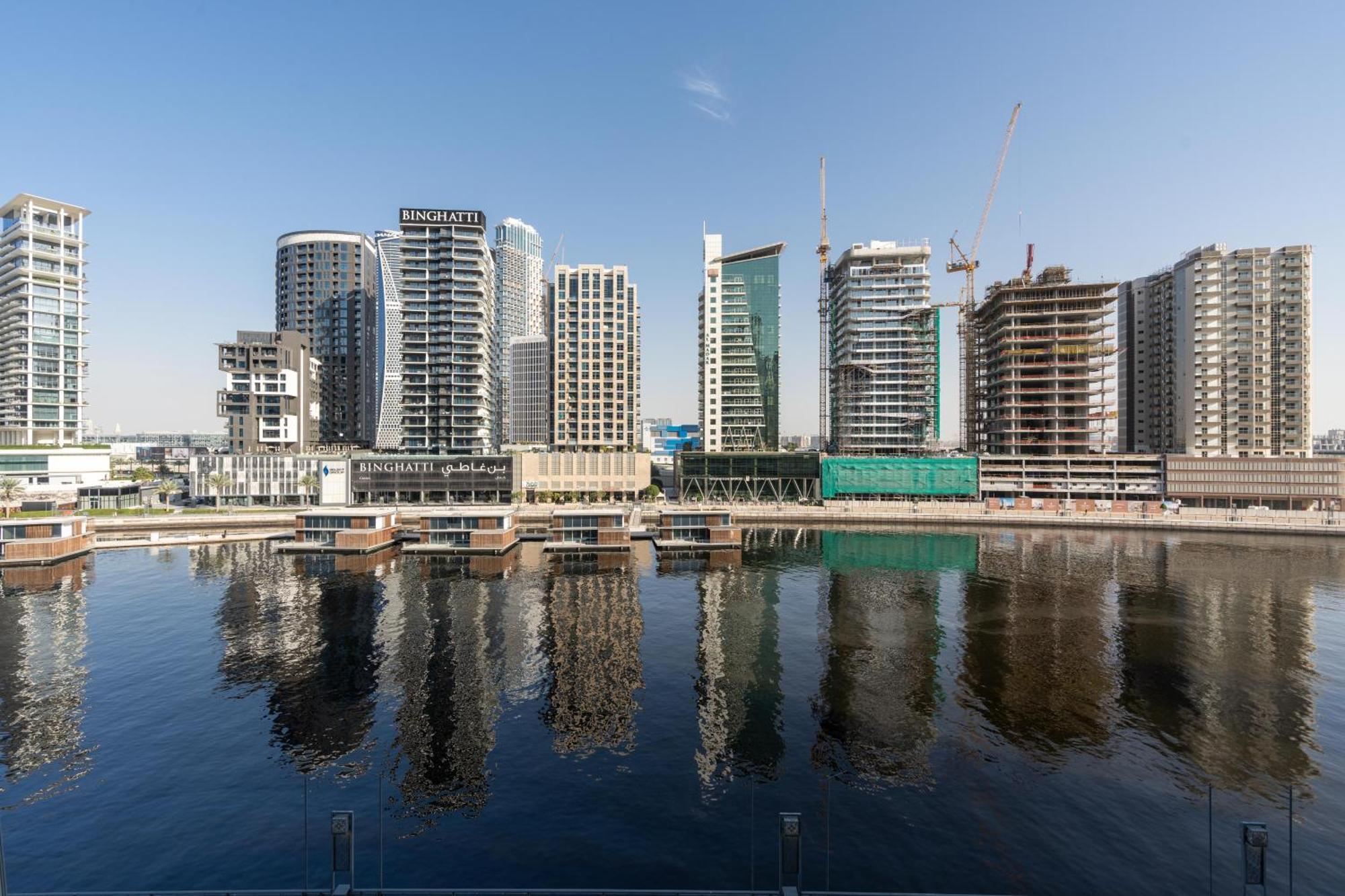 Vacay Lettings 1 Bed Business In J One Tower Apartment Dubai