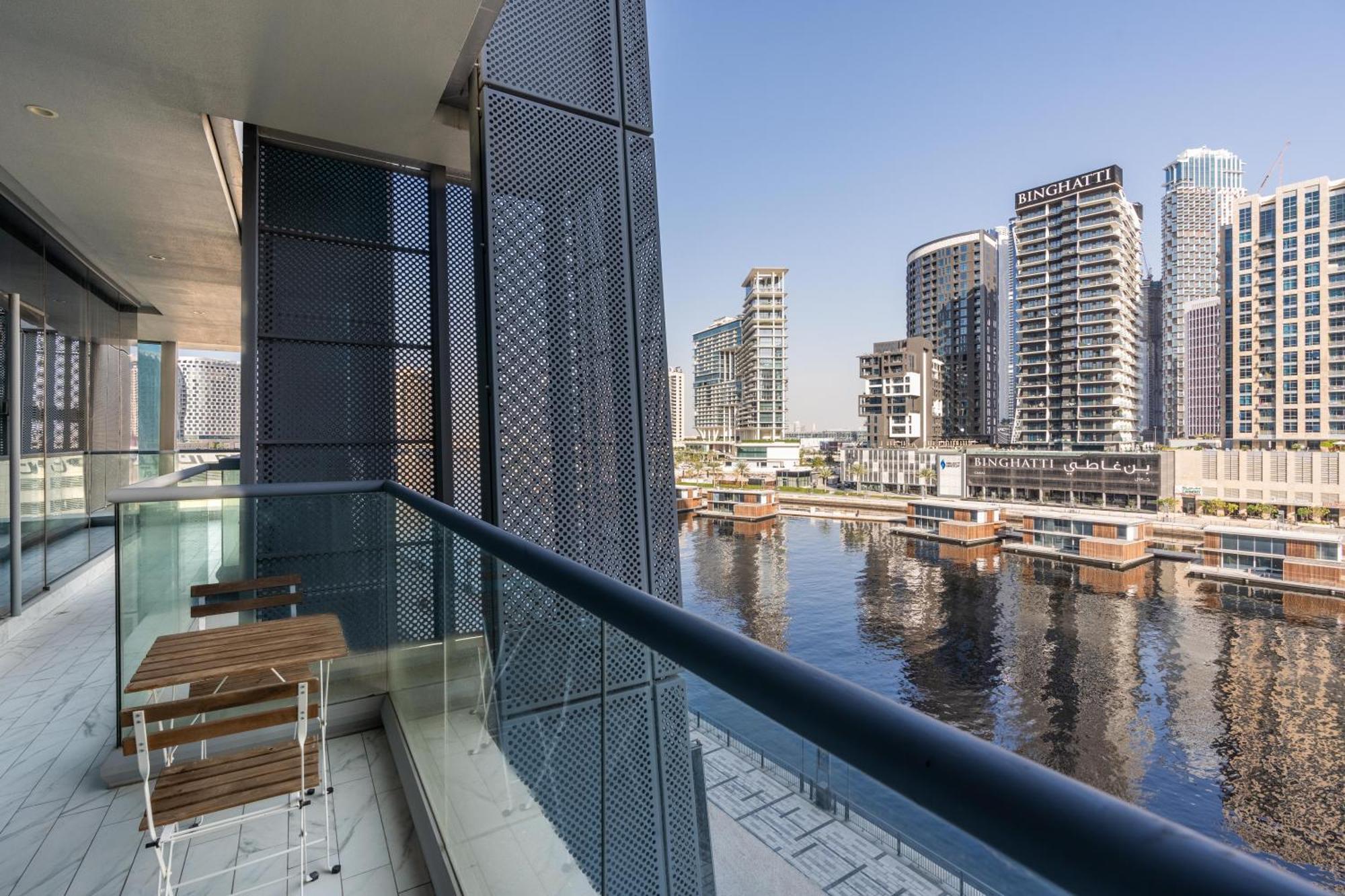 Vacay Lettings 1 Bed Business In J One Tower Apartment