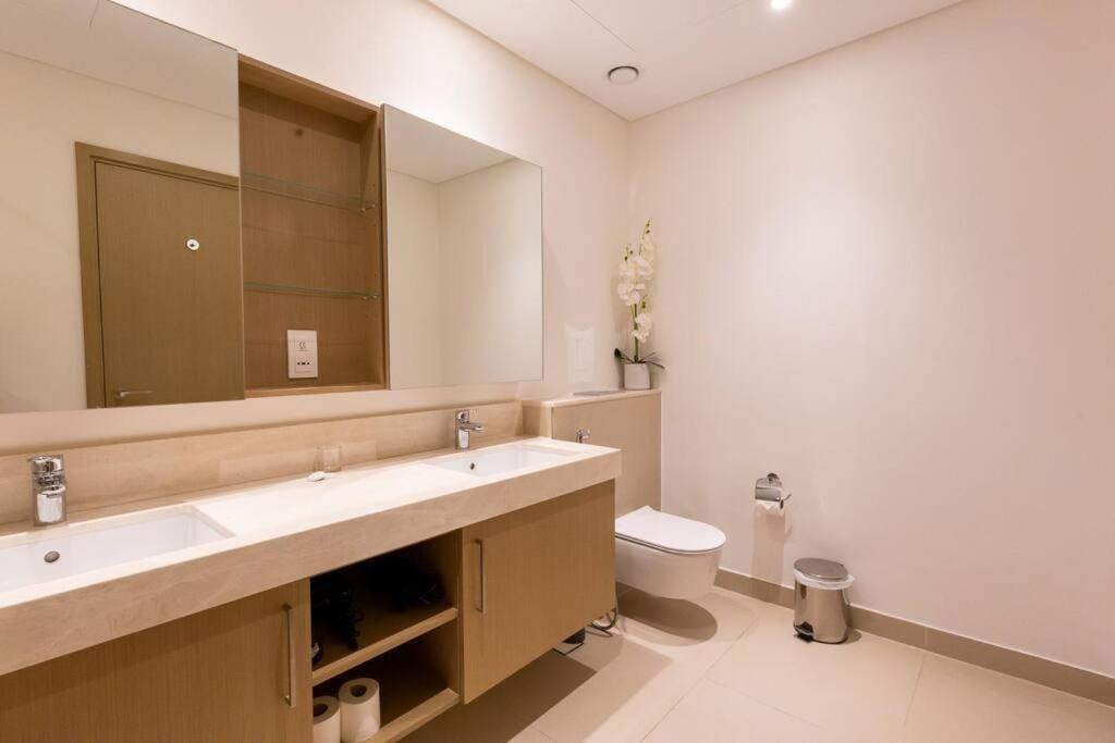 Apartment Breathtaking 2br W/sea Views