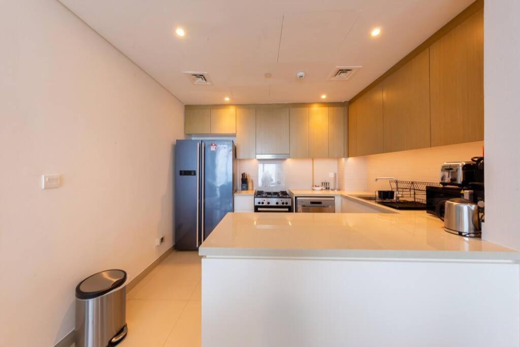 Apartment Breathtaking 2br W/sea Views *