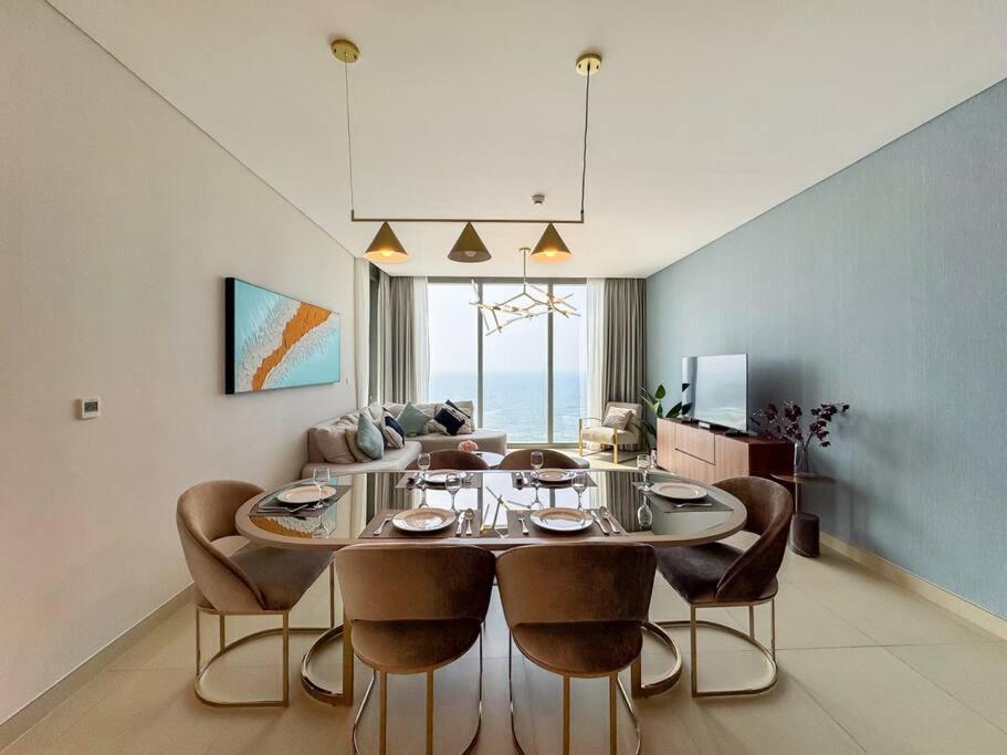 Breathtaking 2br W/sea Views *