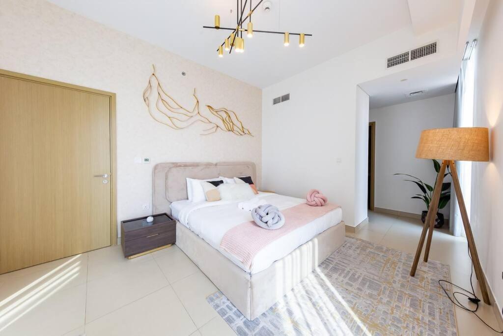 Breathtaking 2br W/sea Views * Dubai