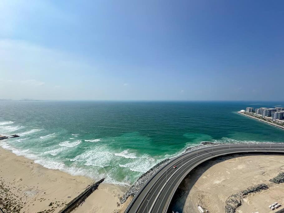 Breathtaking 2br W/sea Views Apartment