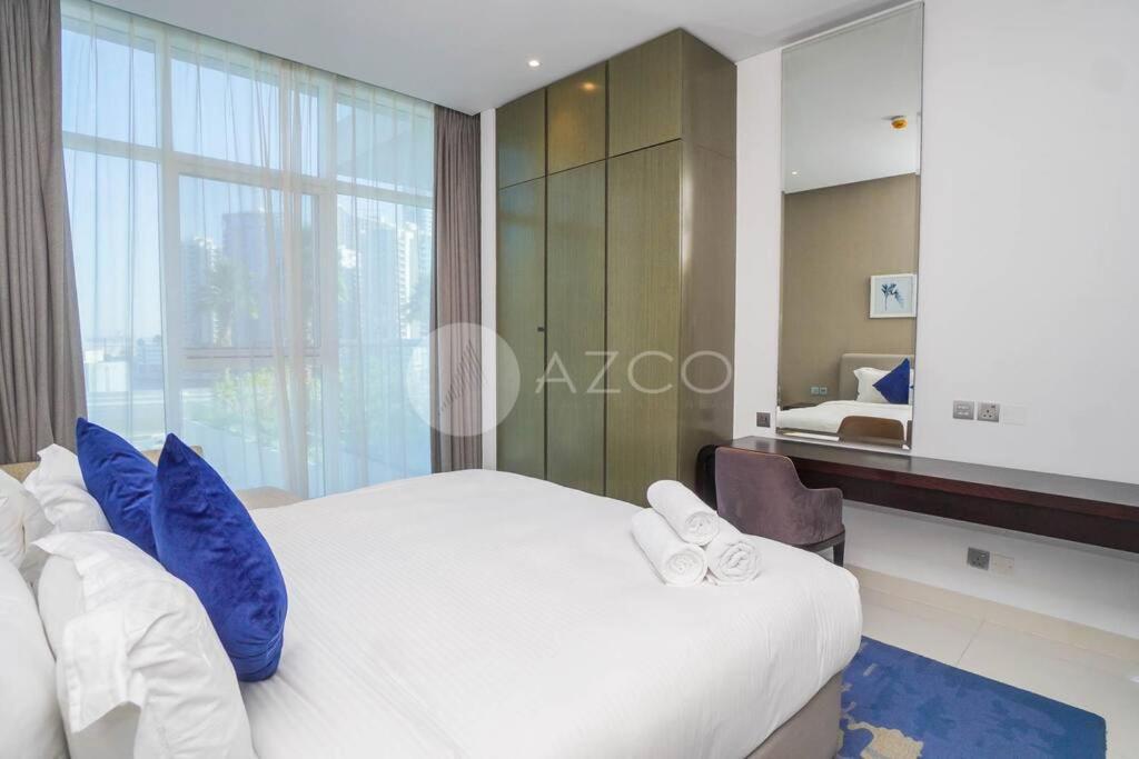 Deluxe One Br In Damac Maison Prive *