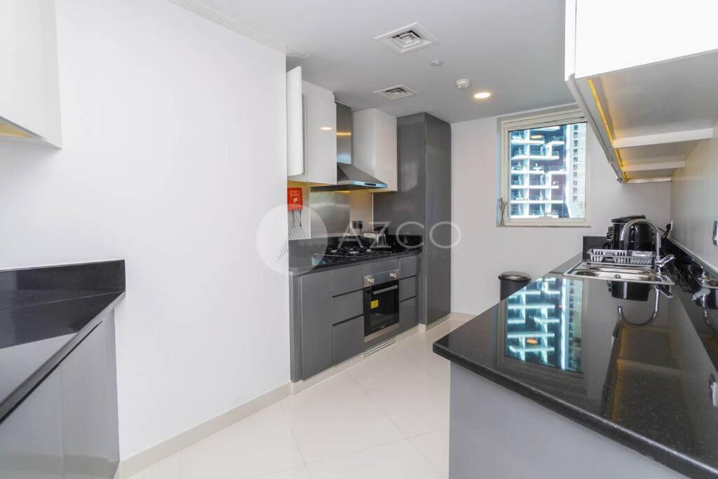 Deluxe One Br In Damac Maison Prive *