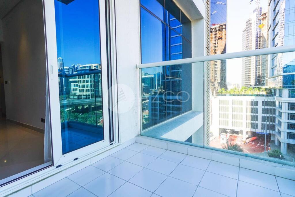 Deluxe One Br In Damac Maison Prive