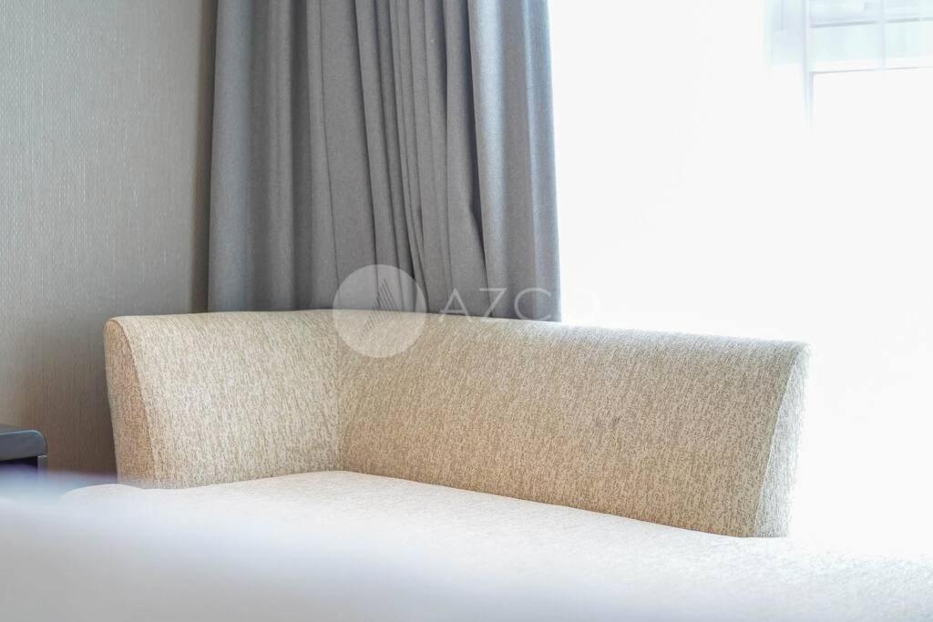Deluxe One Br In Damac Maison Prive *