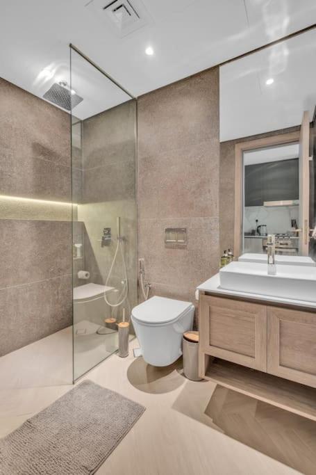 Apartment Stunning Pool View Studio In Jvc Dubai