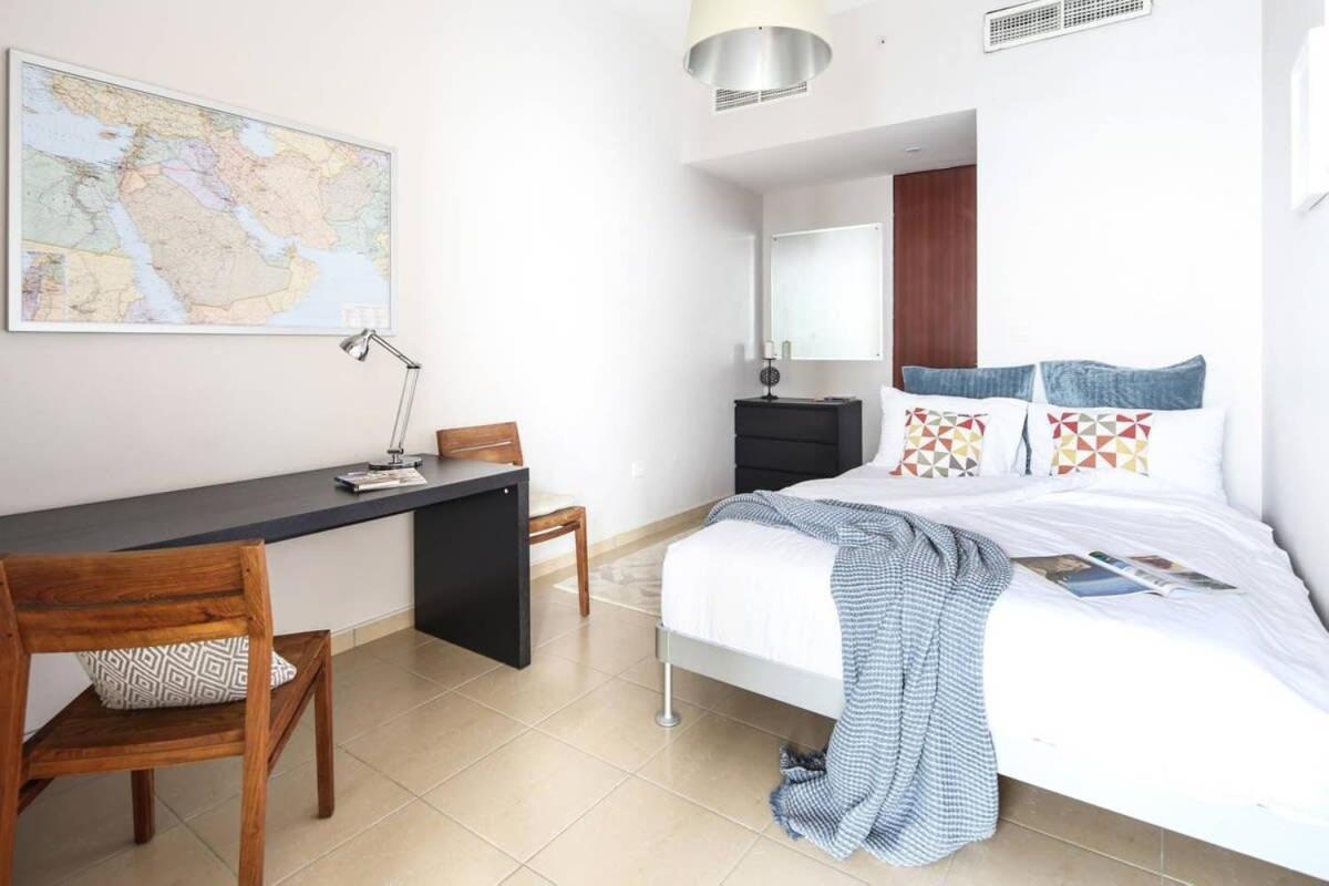 Frank Porter - Sadaf 6 Apartamento