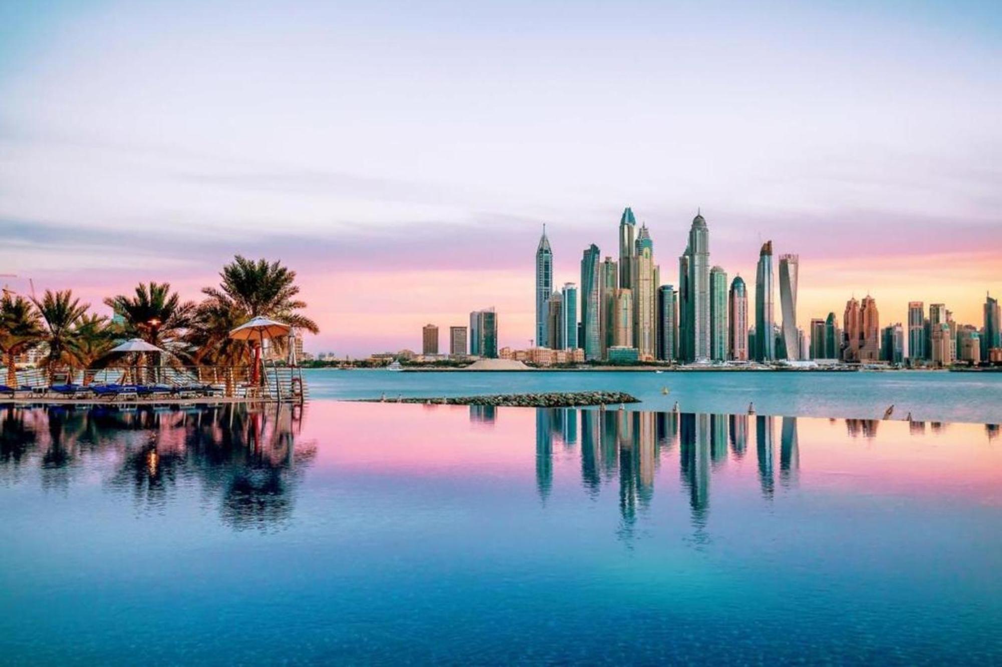 Oceana Residences, Free & Pool Access *