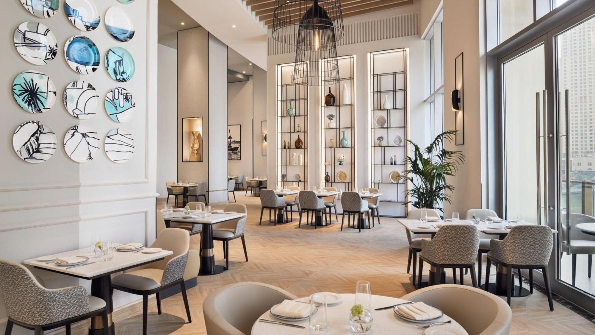 Marina Mall Apartments, Marina Daire