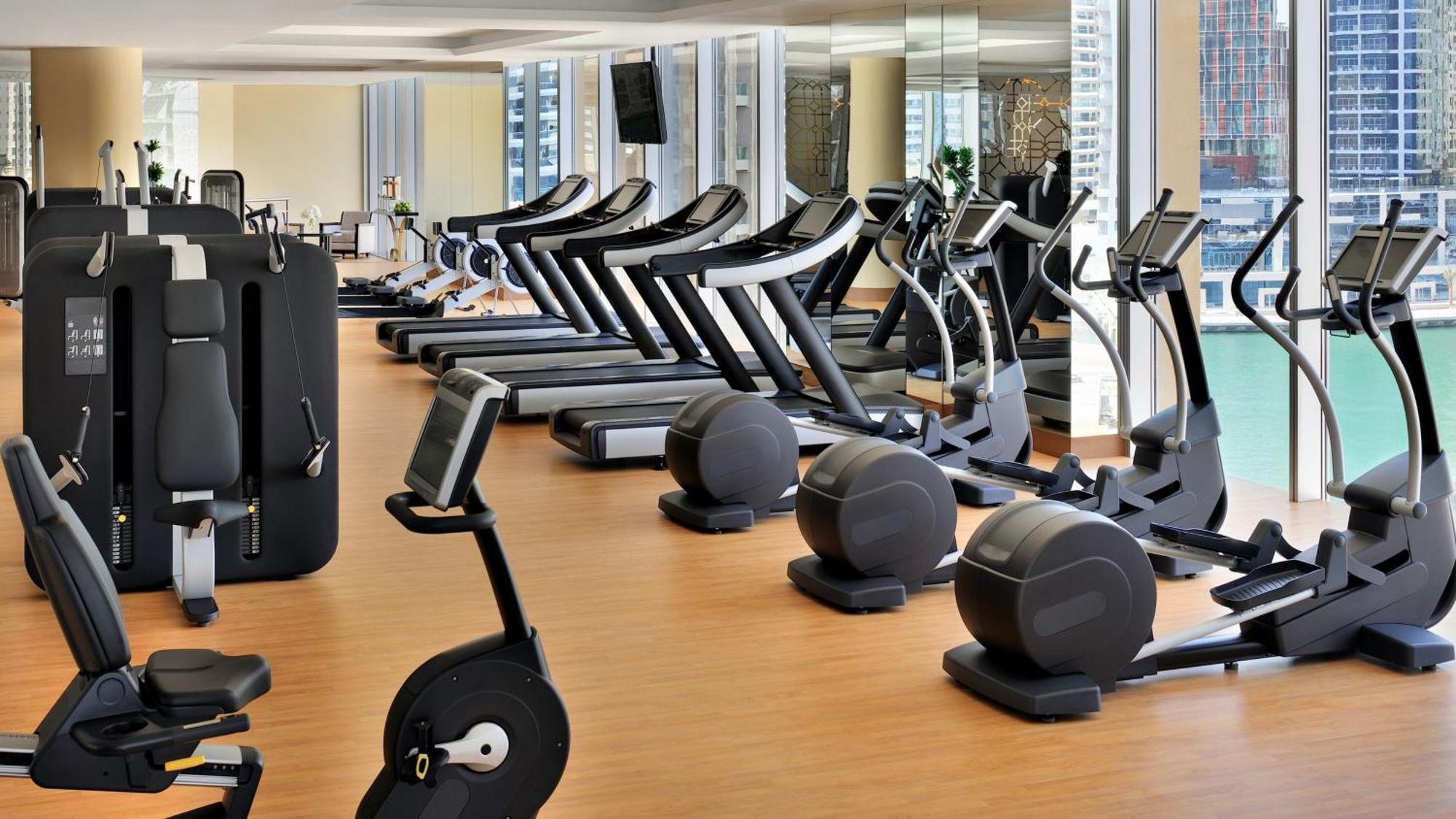 Daire Marina Mall Apartments, Marina *