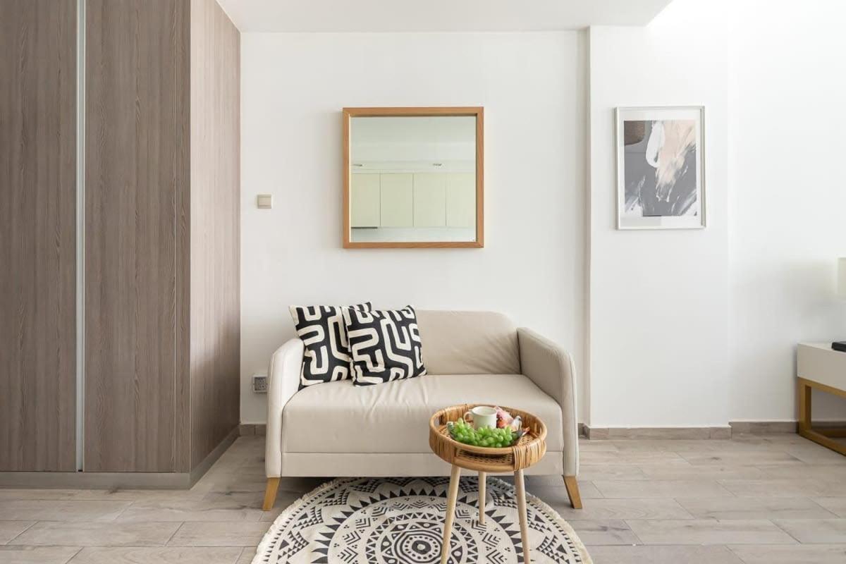 Frank Porter - Shamal Residences 2 Apartment *