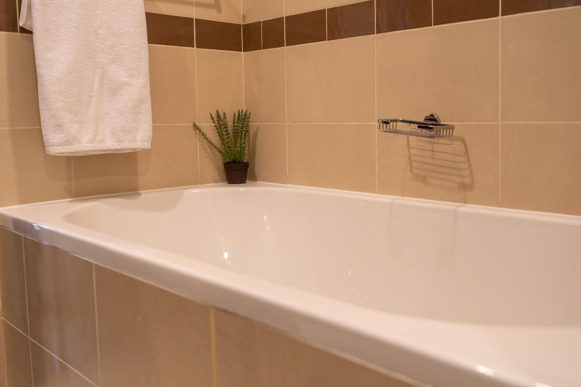 Apartment Bella Vista - 29 Boulevard Downtown - 2br - Partial Fountain View Dubai