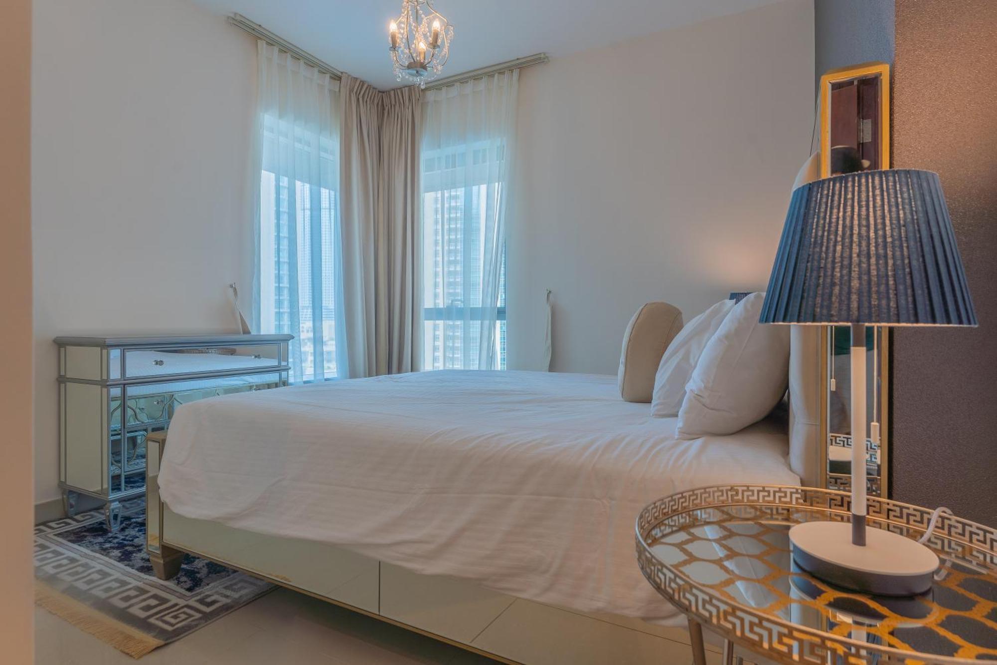 Apartment Bella Vista - 29 Boulevard Downtown - 2br - Partial Fountain View Dubai
