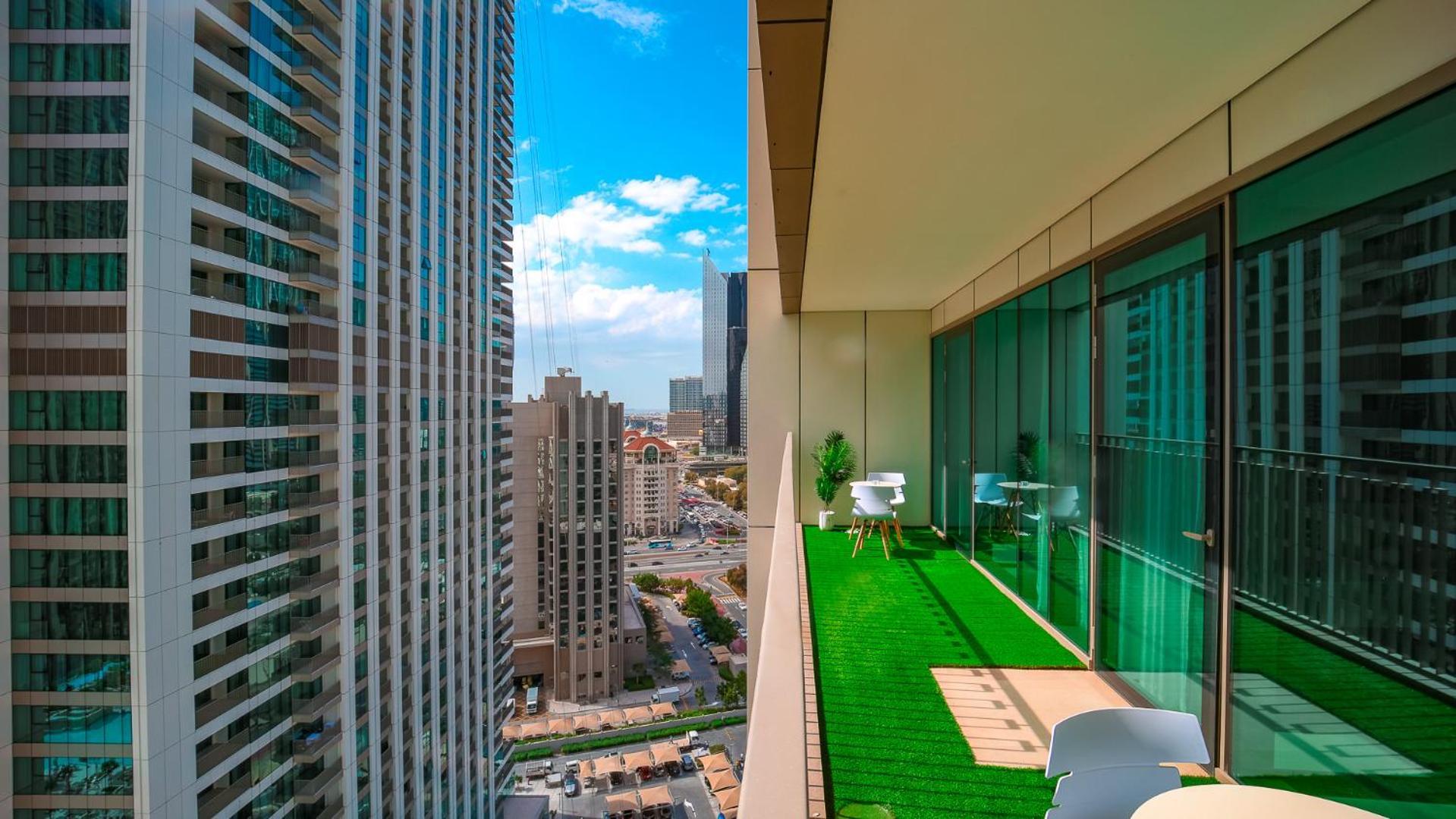 Apartment Burj Khalifa View With Grass Turf Balcony-downtown By Tanami Homes Dubai