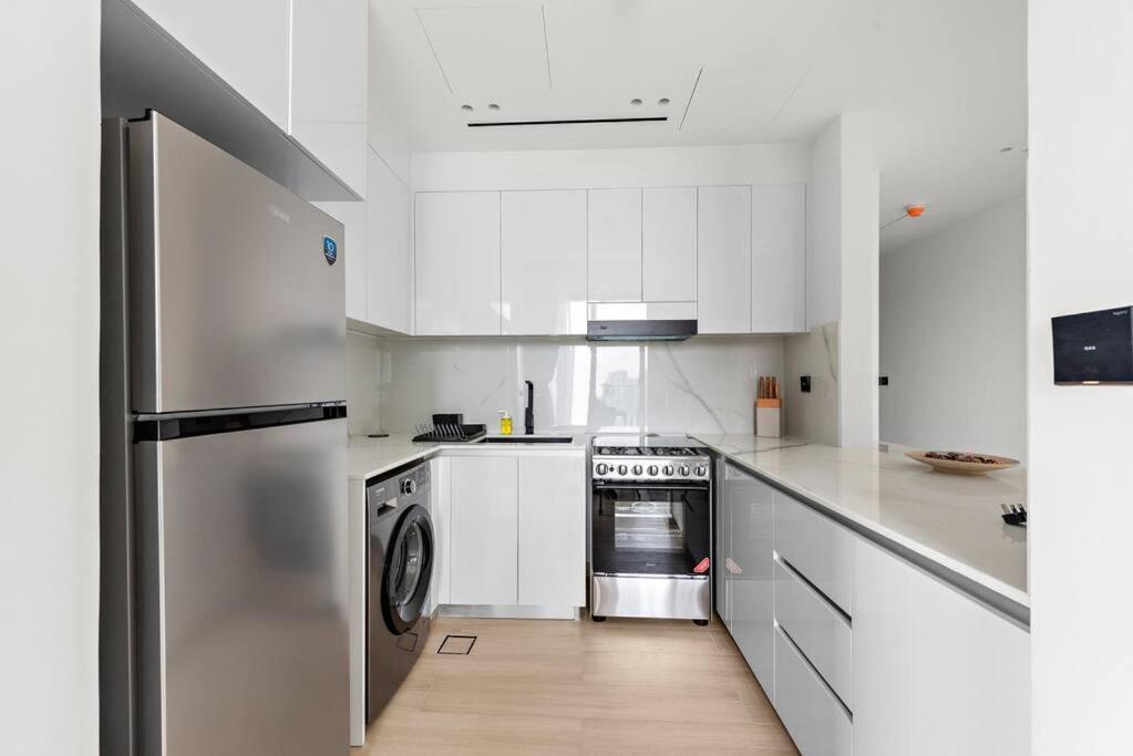Stonetree - Brand New - Modern Apartment *