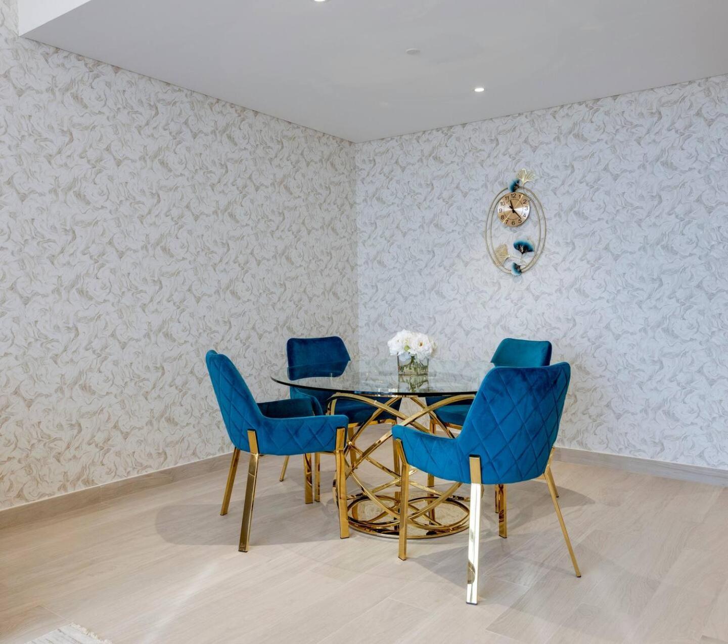 Apartment Elegant 2-br Gem Quick Access Downtown *