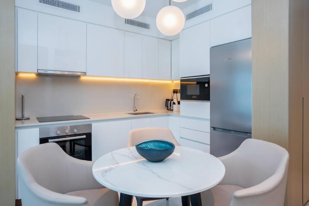 Apartment Zapbed House - Ultra Luxury 1bhk At Creek Harbour Ii I Iiiv Dubai