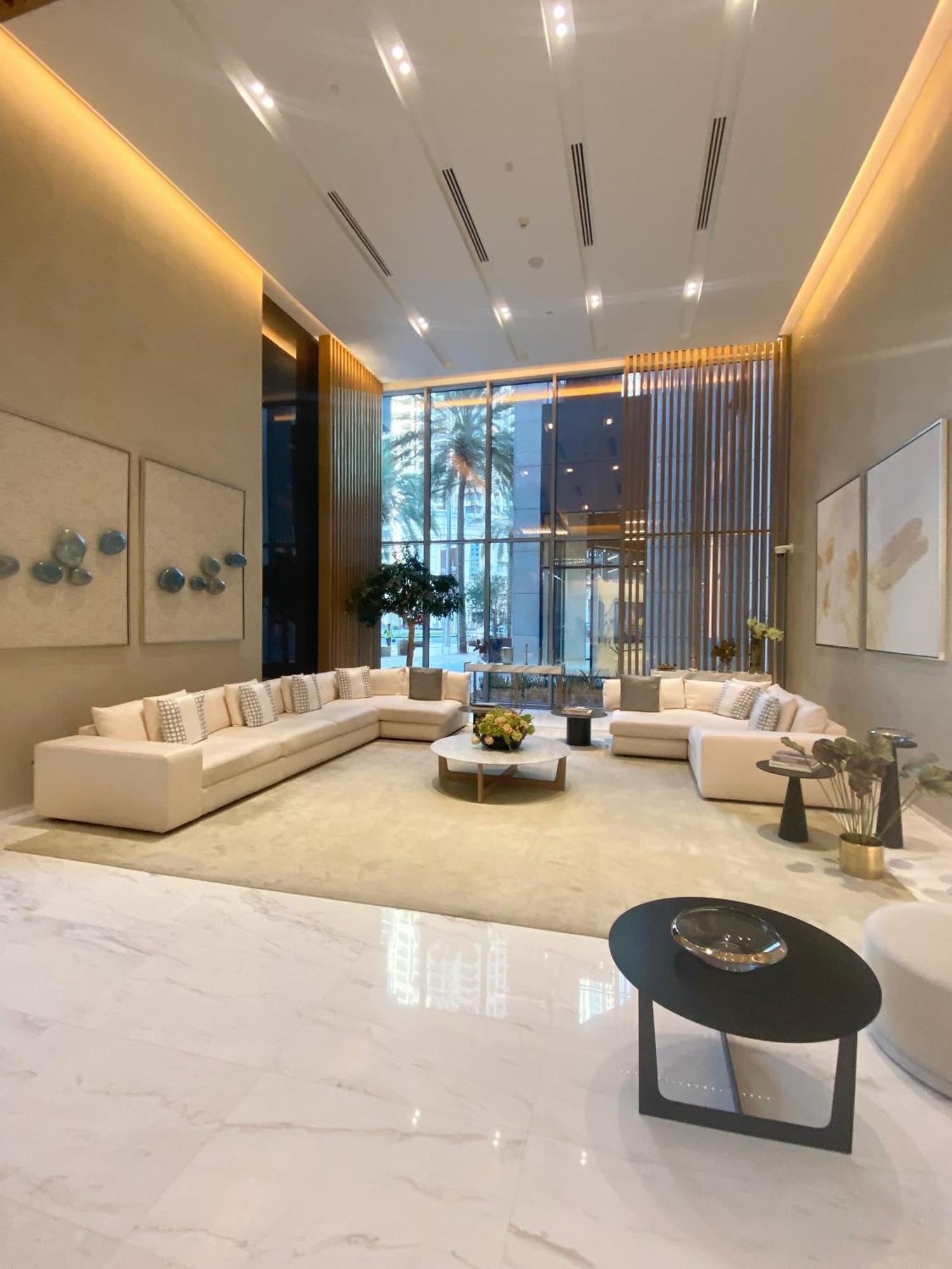 2br In Downtown Dubai, Near Burj Khalifa Apartment *