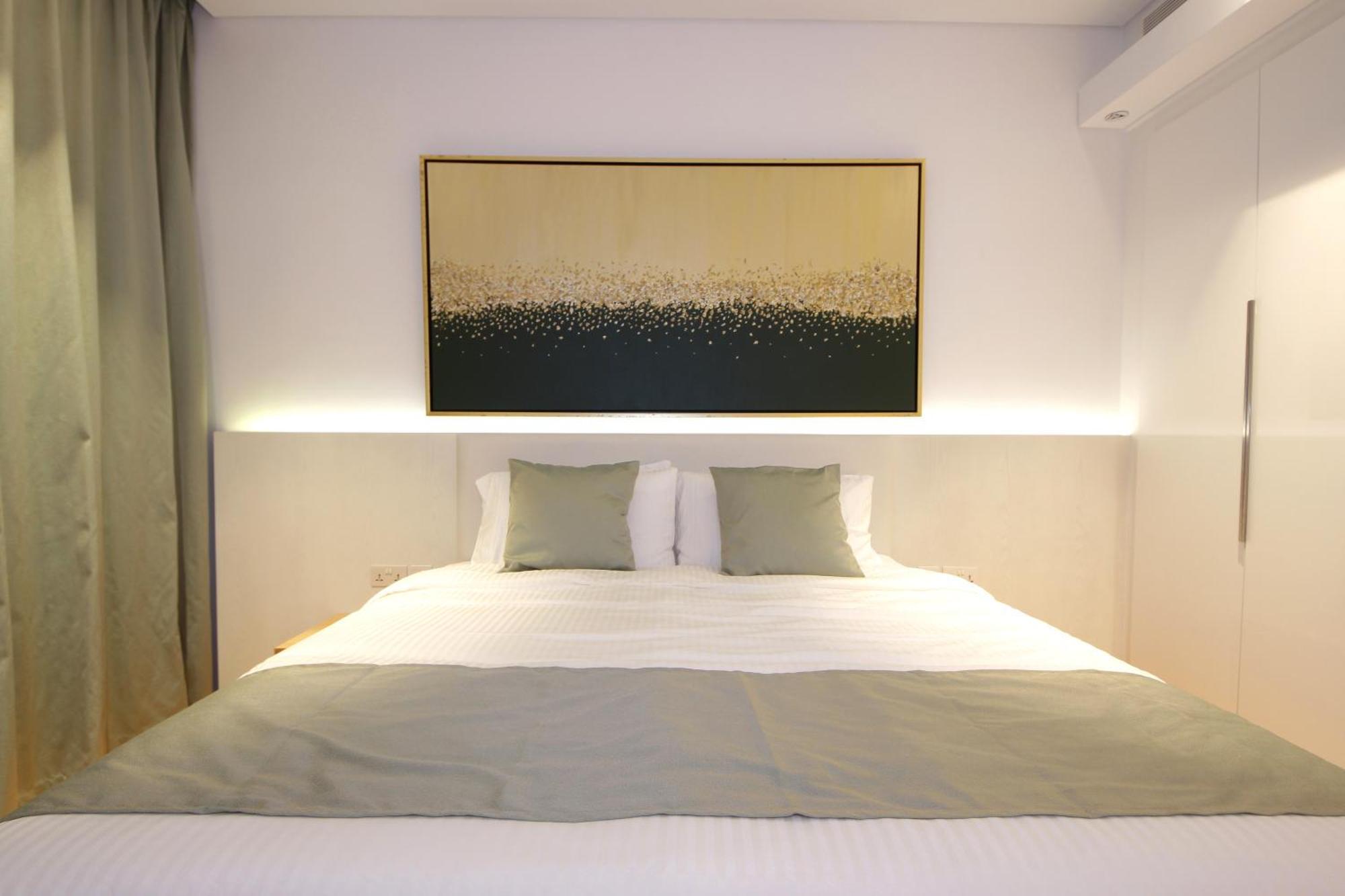 New Arabian Luxury 2 Bedroom In Blue Water * Dubai