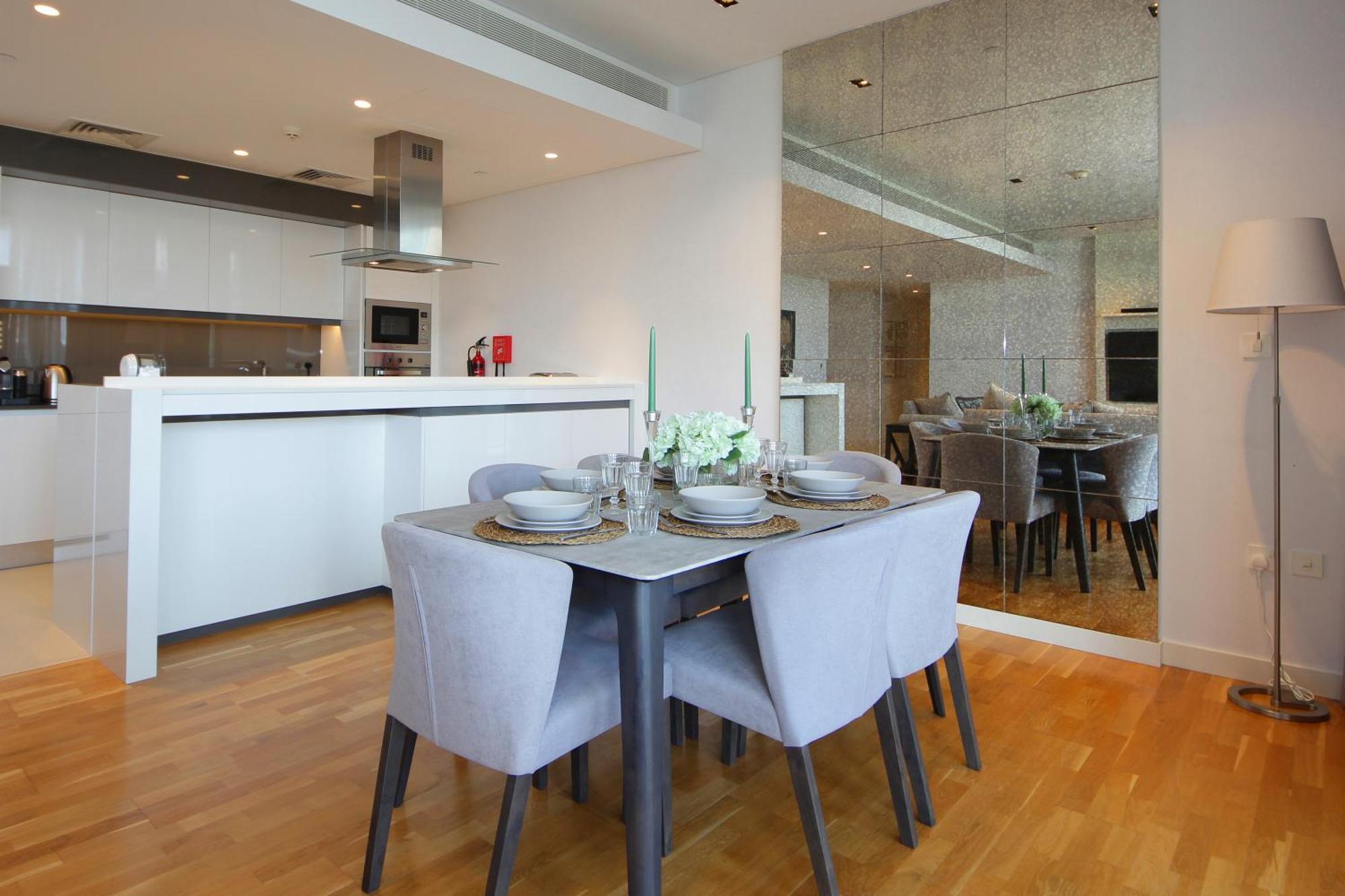 New Arabian Luxury 2 Bedroom In Blue Water Apartamento Dubai
