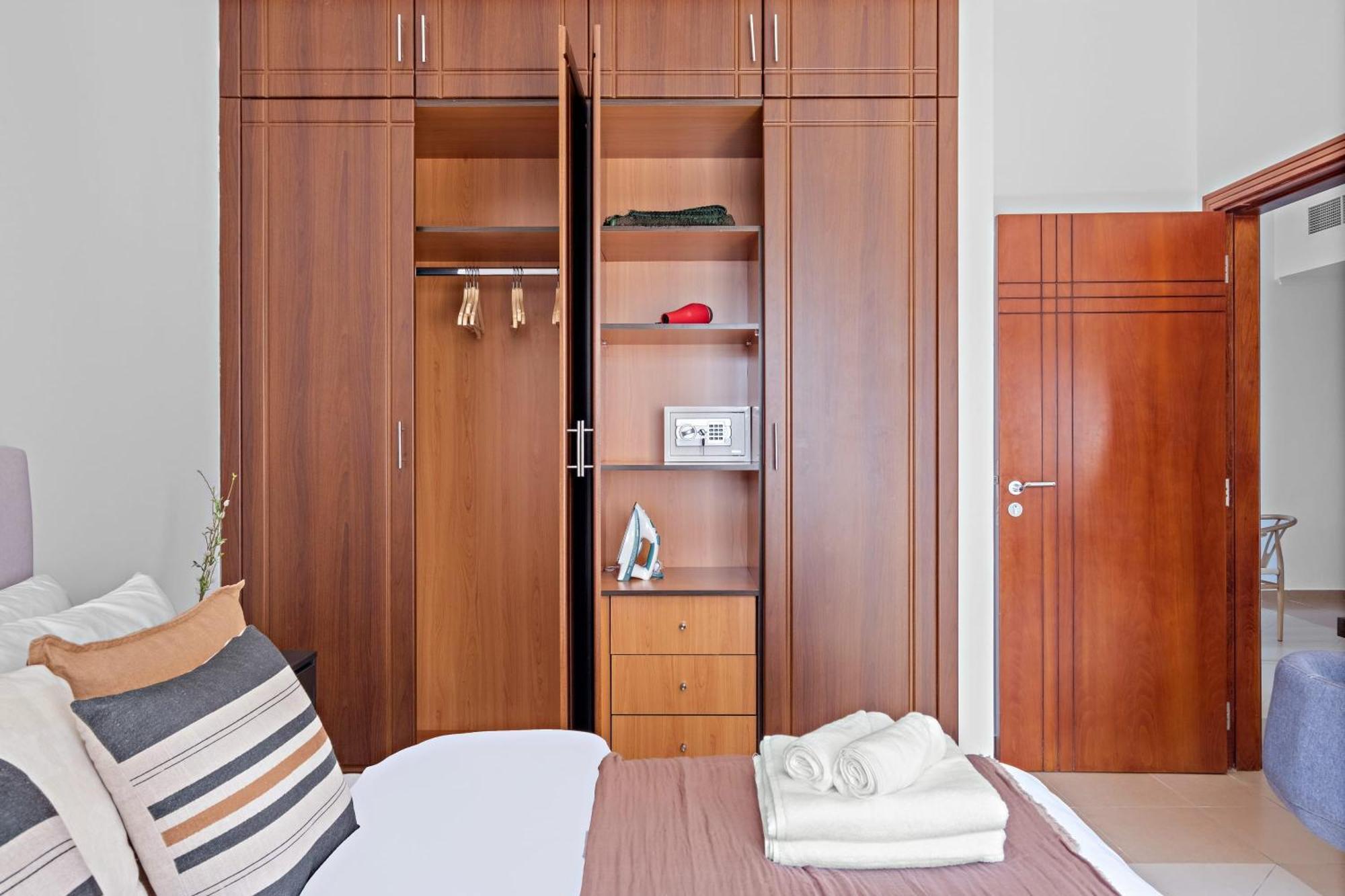 Apartment Silkhaus High Floor 1 Bdr With Metro Nearby