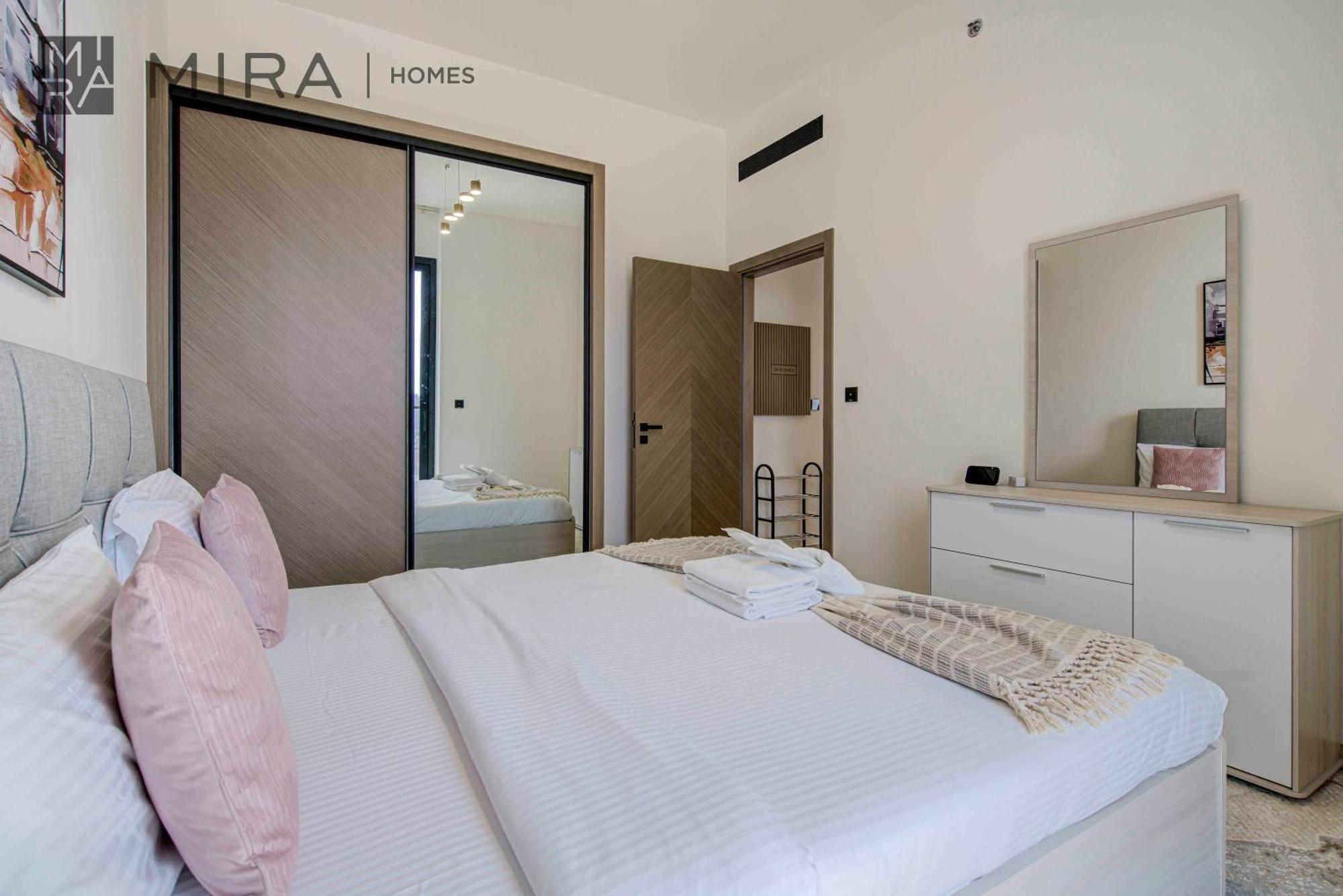 Mira Homes - Lovely Serviced With Pool Access Apartment Dubai