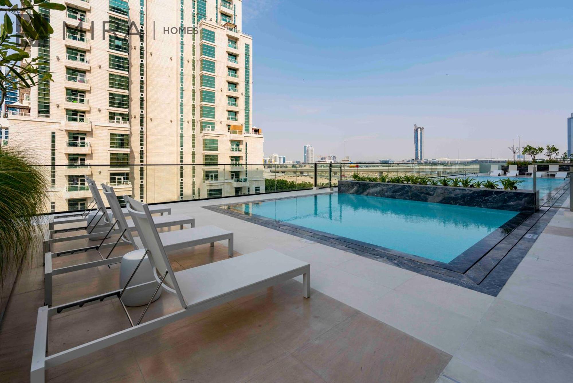 Apartment Mira Homes - Lovely Serviced With Pool Access