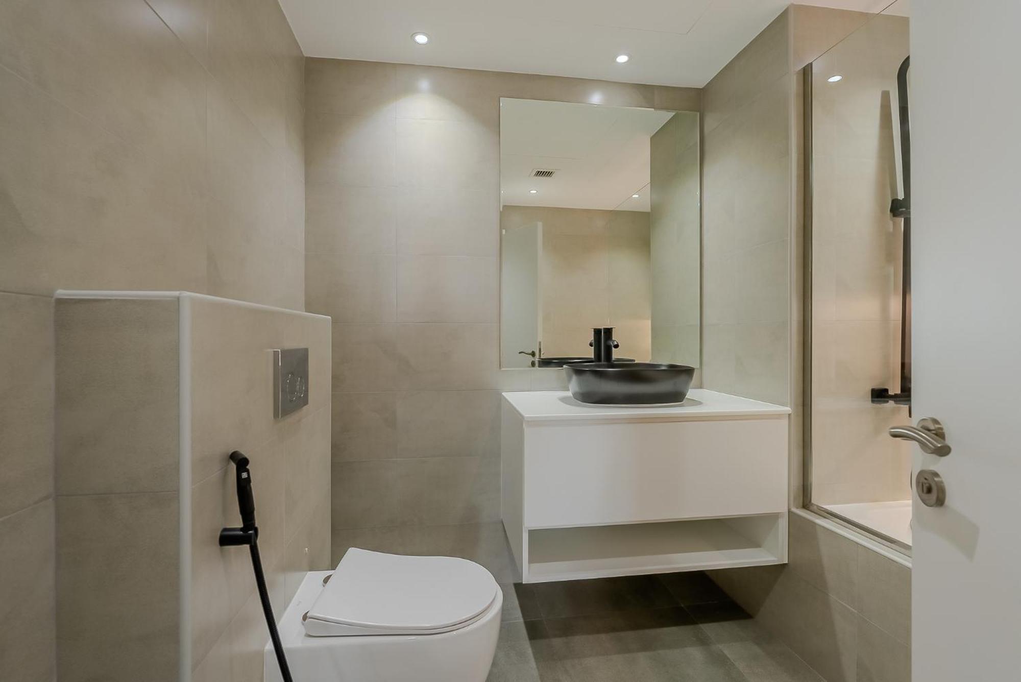 Al Hatimi, Shoreline Apartments, Palm Jumeirah, Dubai