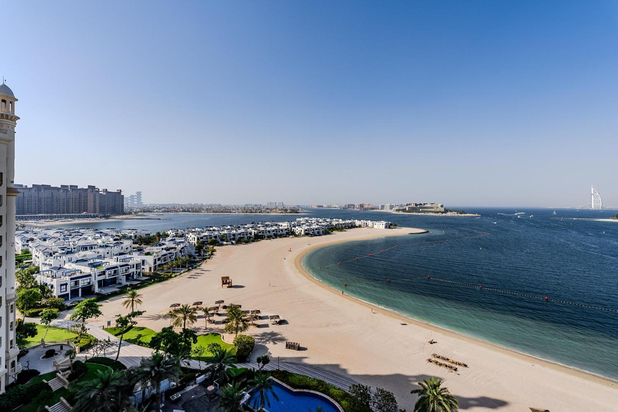 Al Hatimi, Shoreline Apartments, Palm Jumeirah,