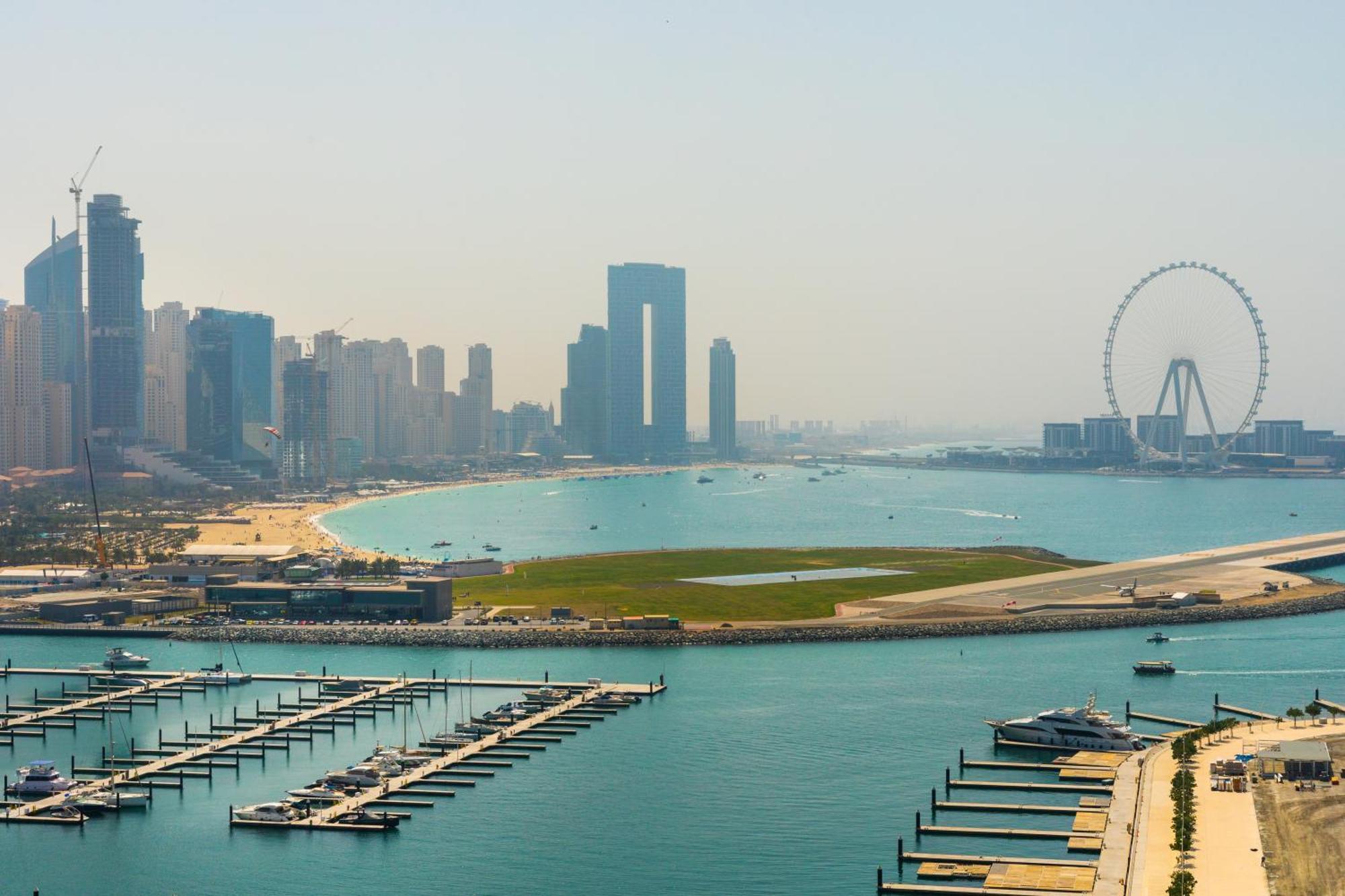 Eden's Homes & - Sunrise Bay Emaar Beachfront Apartment Dubai