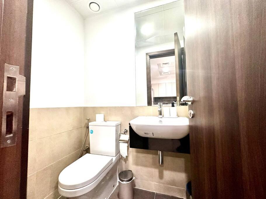 Pool View 1bedroom In Remraam, Al Ramth 11 Dubai
